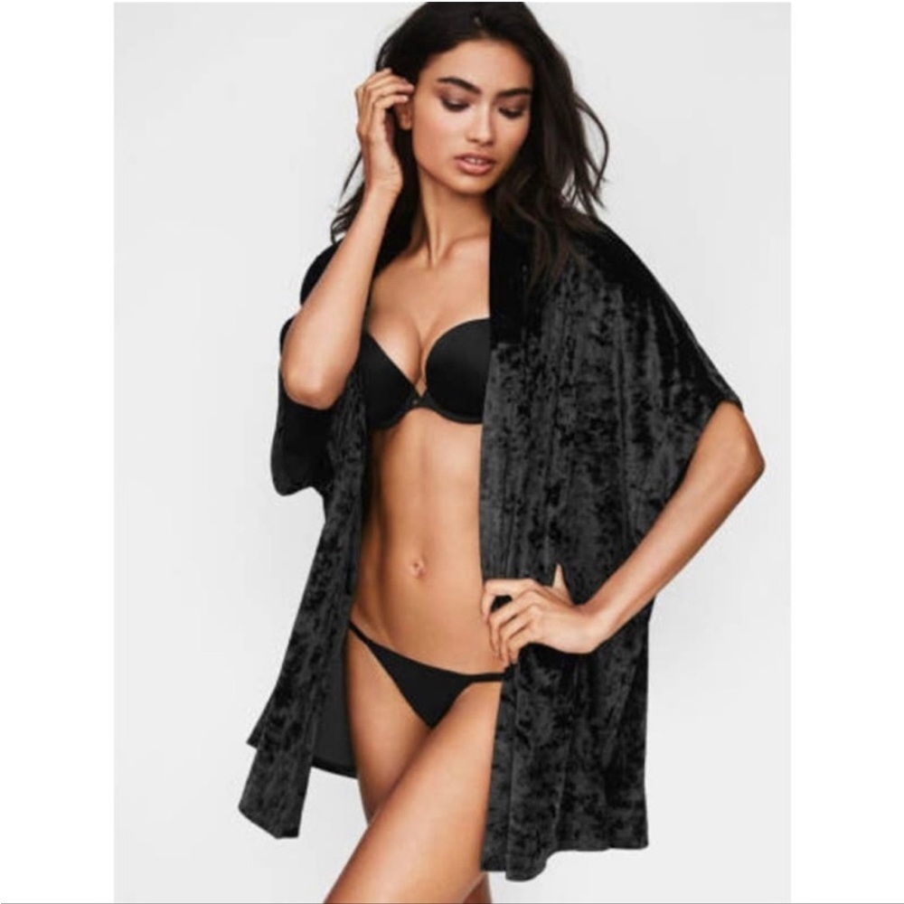 VS black crushed velvet kimono robe & matching panty